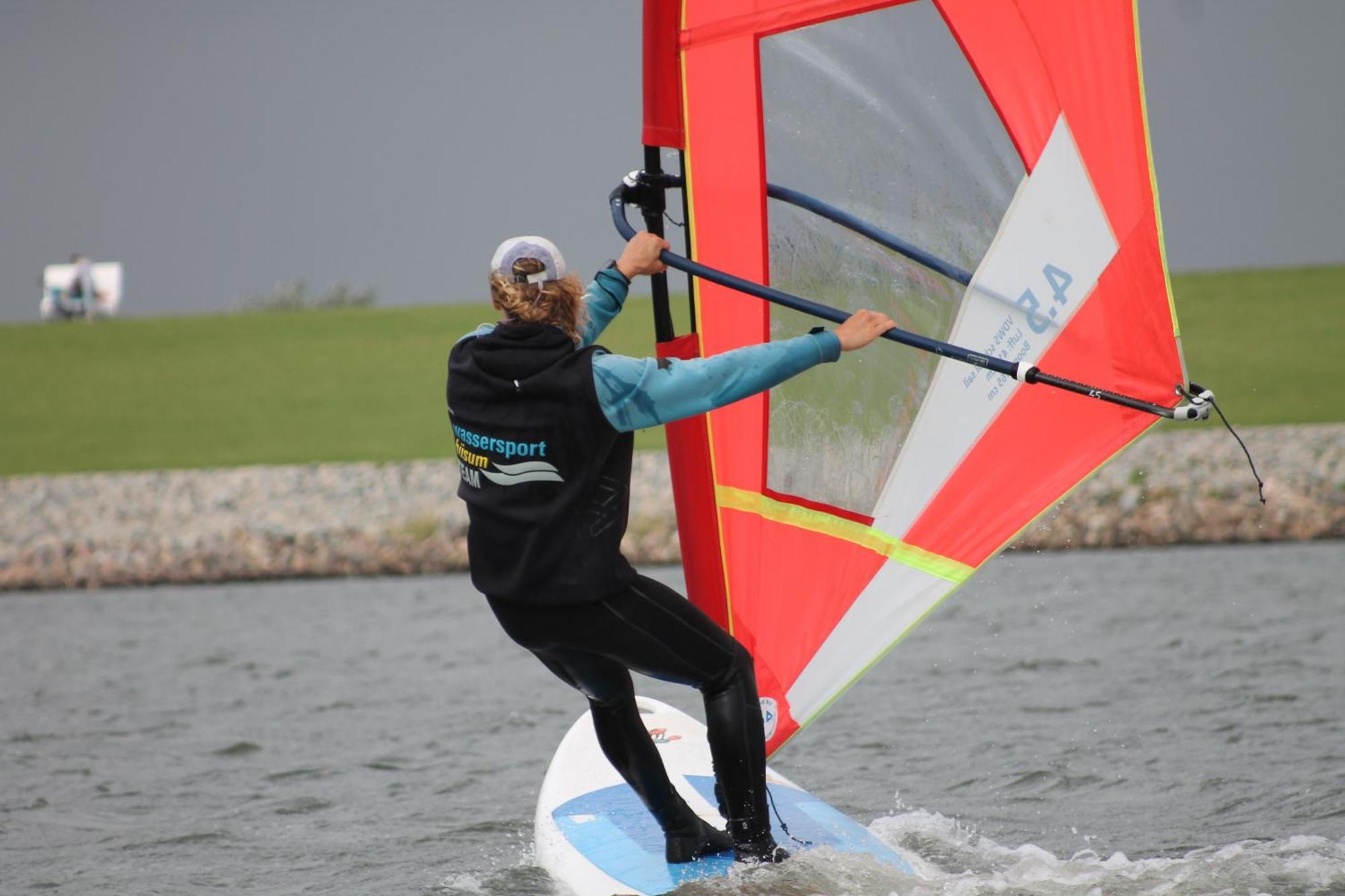 Greypearl - Ruhig Gelegen Mit Terrasse - Strandnaehe - Parkplatz - Wlan Büsum Buitenkant foto